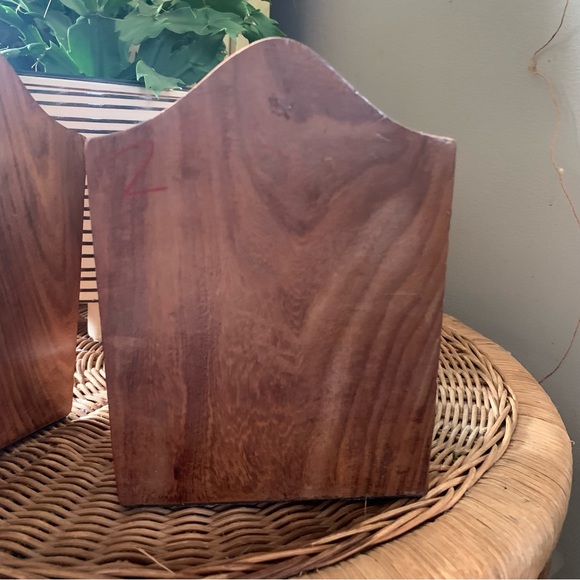 Brass donkeys with wood base bookends - Picture 10 of 14